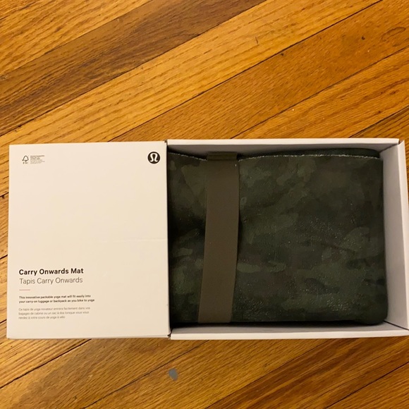 NIB lululemon Carry Onwards Travel Yoga Mat